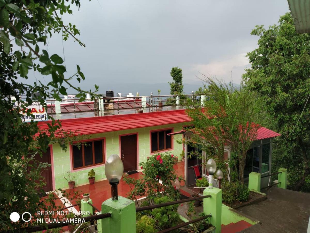 Hotel Deepraj, Kausani Zewnętrze zdjęcie